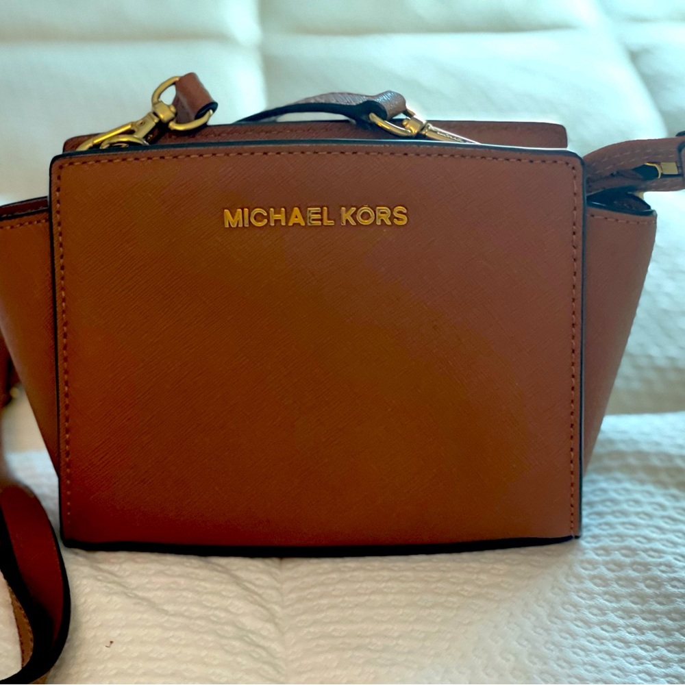 Michael Kors Mini Bag